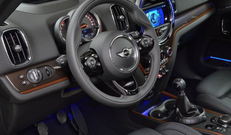 MINI COUNTRYMAN completo